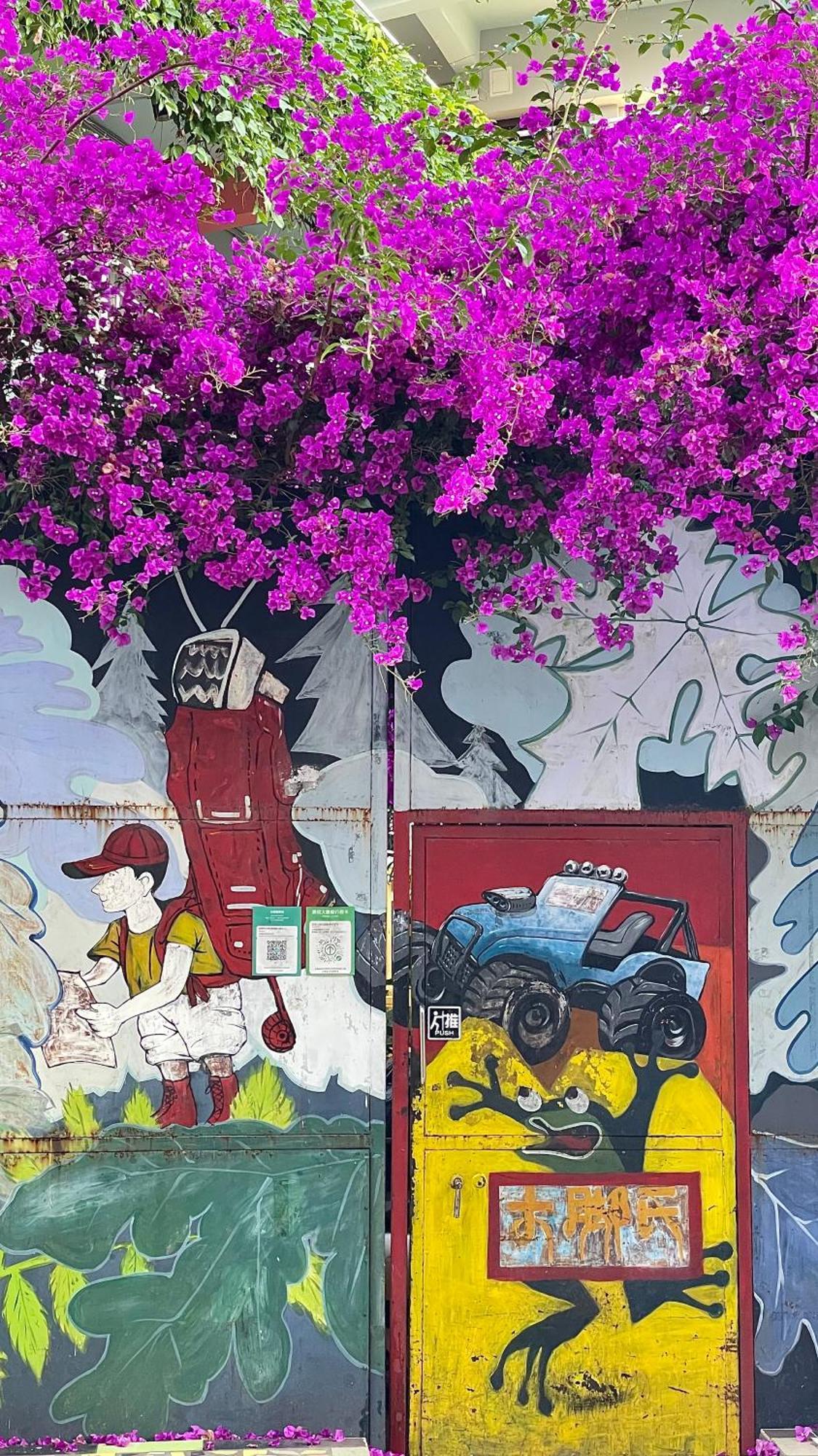 The Cloudland International Youth Hostel Close To The City Center,10 Min Walks To The Subway, Close To The Night Market, Old Street, Green Lake, English-Speaking Service, Free Activity Convenient Payment And Visa Cards Are Accepted Côn Minh Ngoại thất bức ảnh